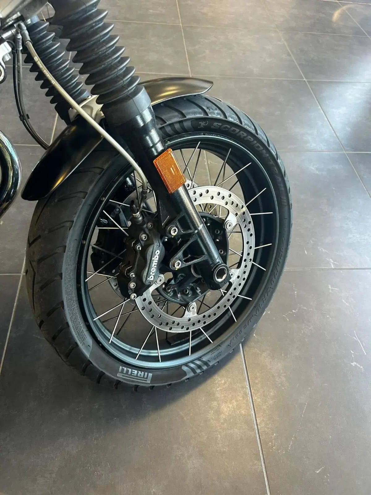 Bmw R nineT 1200 Scrambler (2016 - 20) (5)