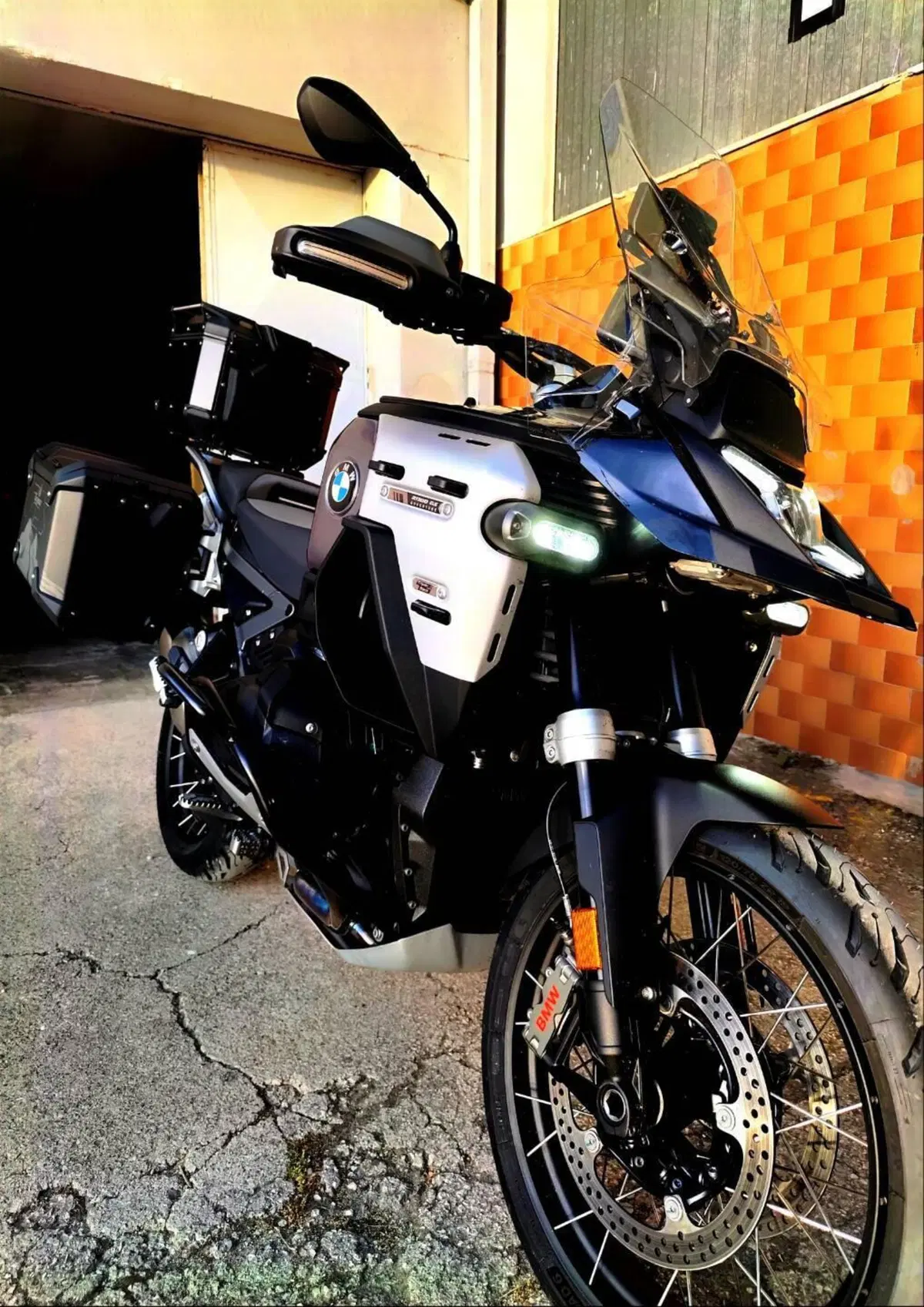Bmw R 1300 GS Adventure Triple Black (2025 - 26) (3)
