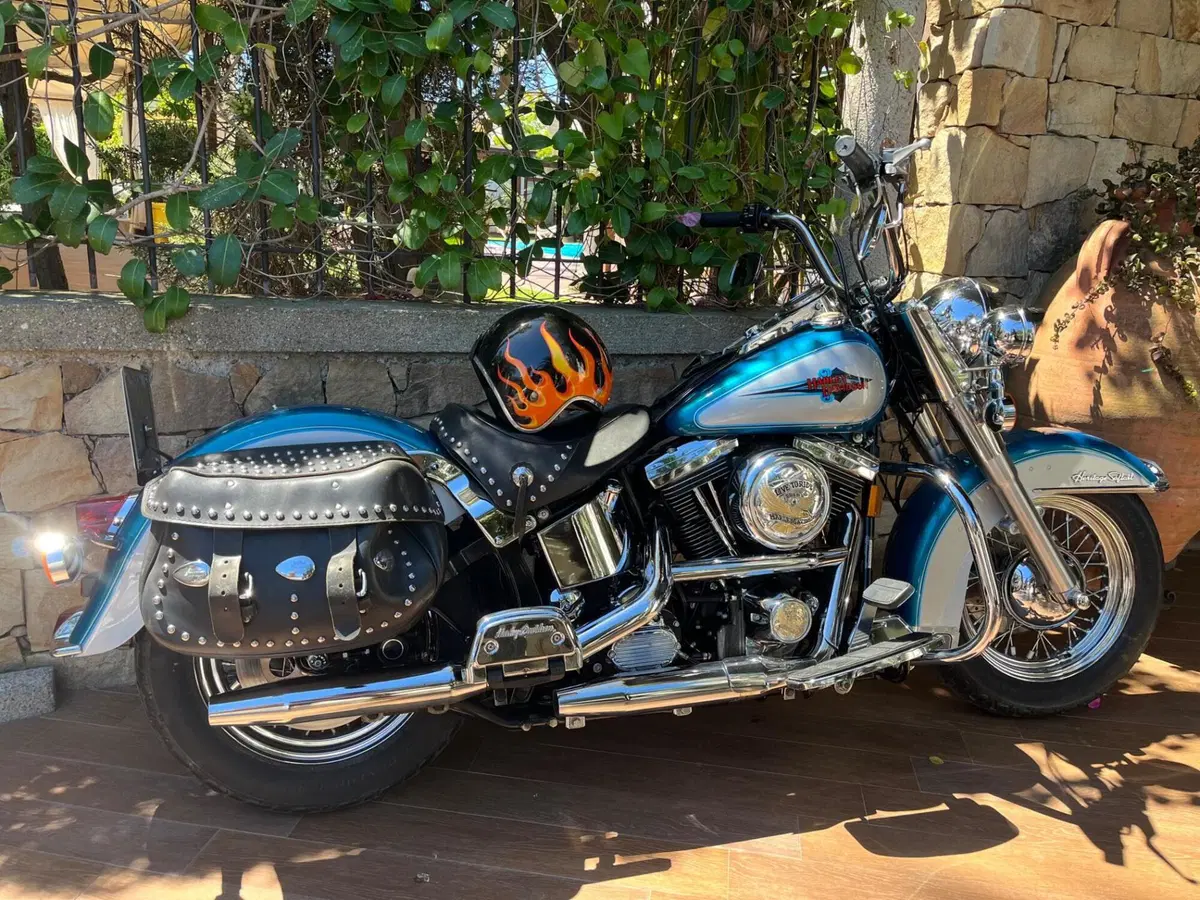 Harley-Davidson 1340 Heritage Classic (1984 - 98) - FLSTC