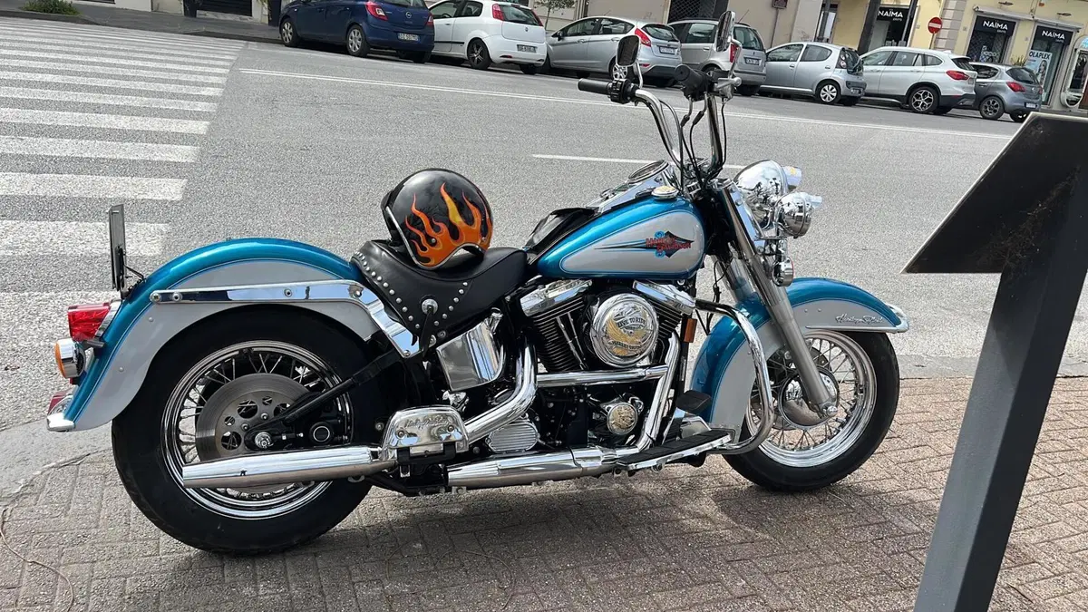 Harley-Davidson 1340 Heritage Classic (1984 - 98) - FLSTC (5)