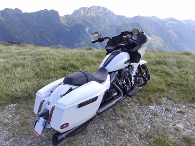 Harley-Davidson Road Glide (2024 - 26) usata