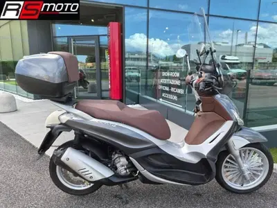 Piaggio Beverly 300 i.e. ABS-ASR (2016 - 20) usata