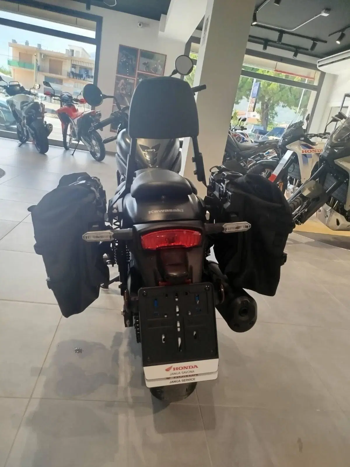 Kawasaki Eliminator 500 SE (2024 - 26) (4)