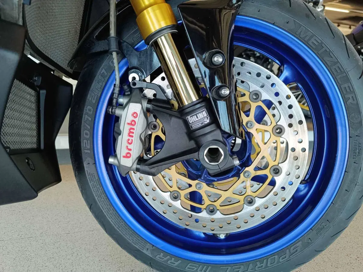 Yamaha MT-10 SP (2022 - 25) (5)