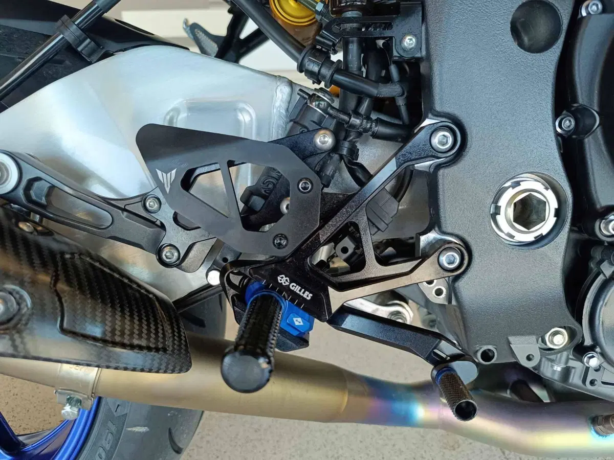 Yamaha MT-10 SP (2022 - 25) (13)