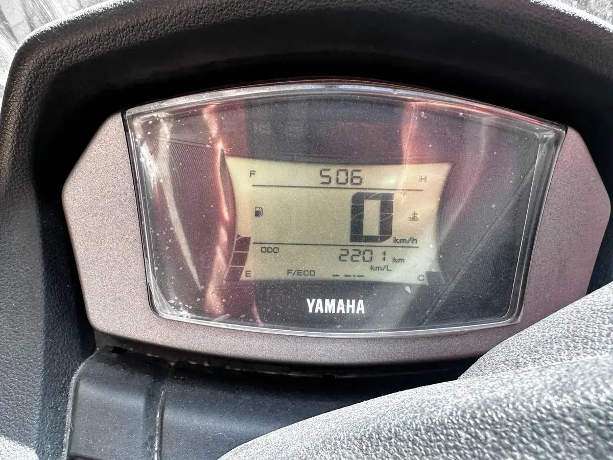 Yamaha N-Max 155 (2022 - 25) (5)