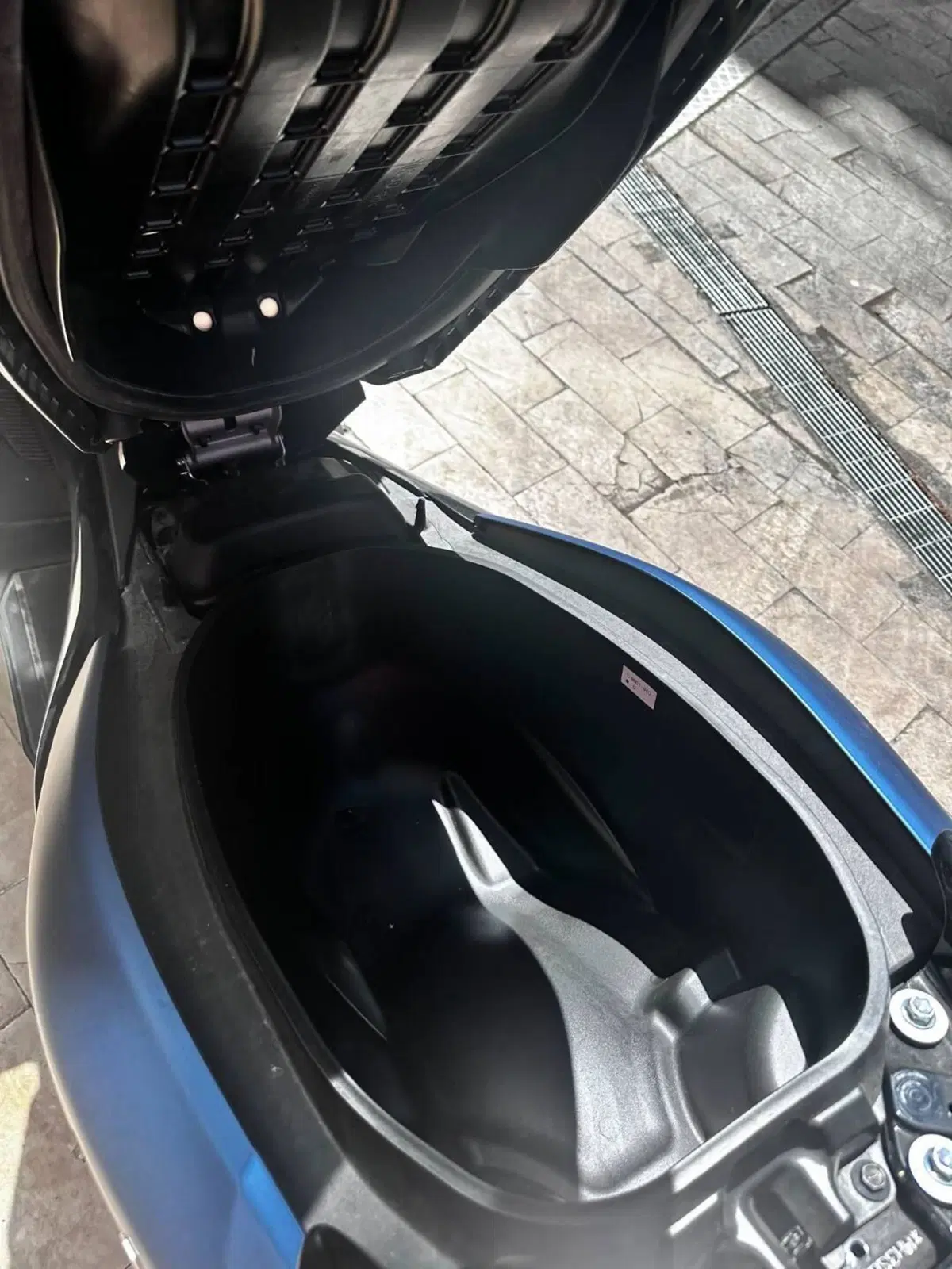 Yamaha N-Max 155 (2022 - 25) (7)