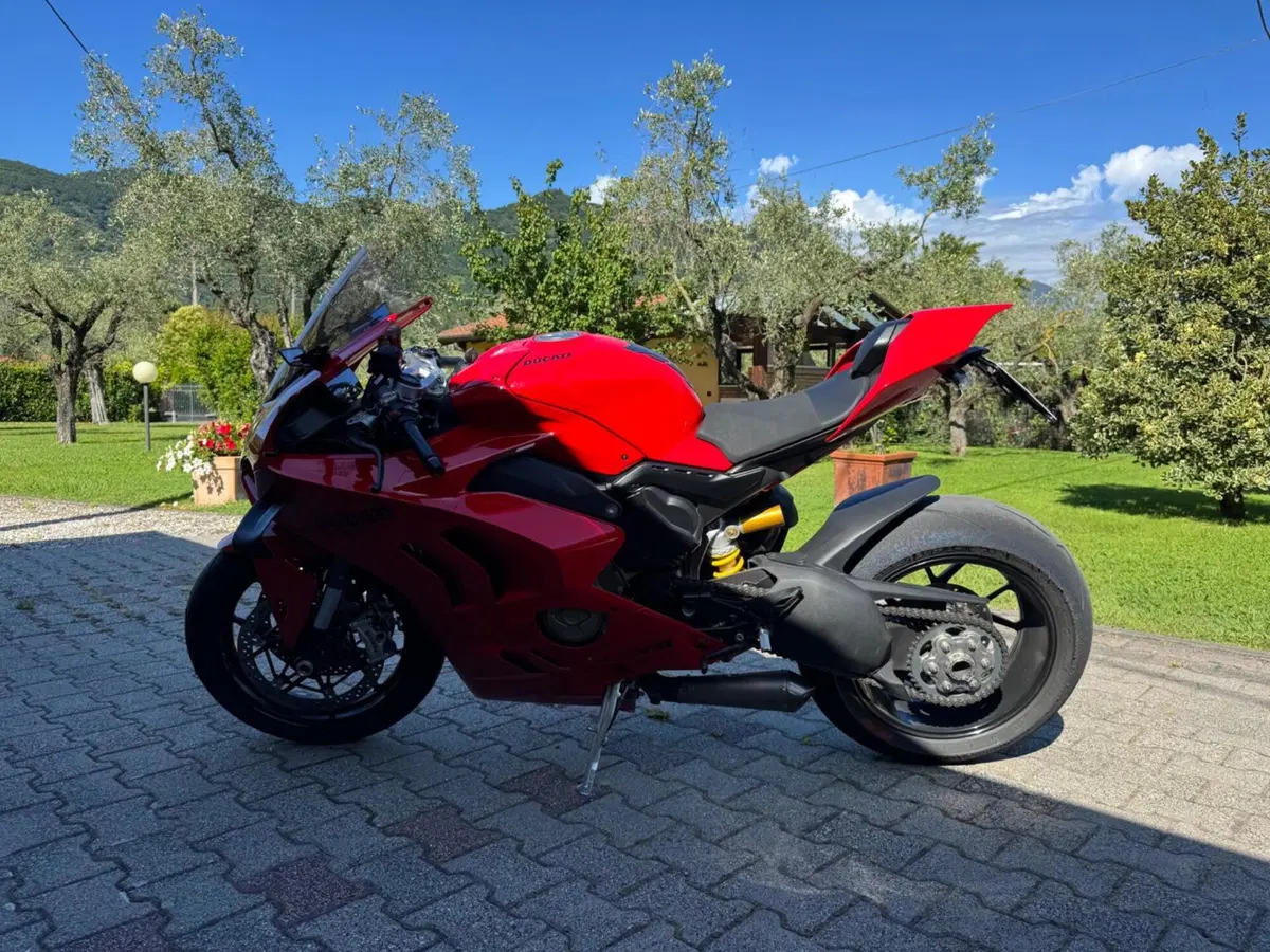 Ducati Panigale V4 (2022 - 24) (2)