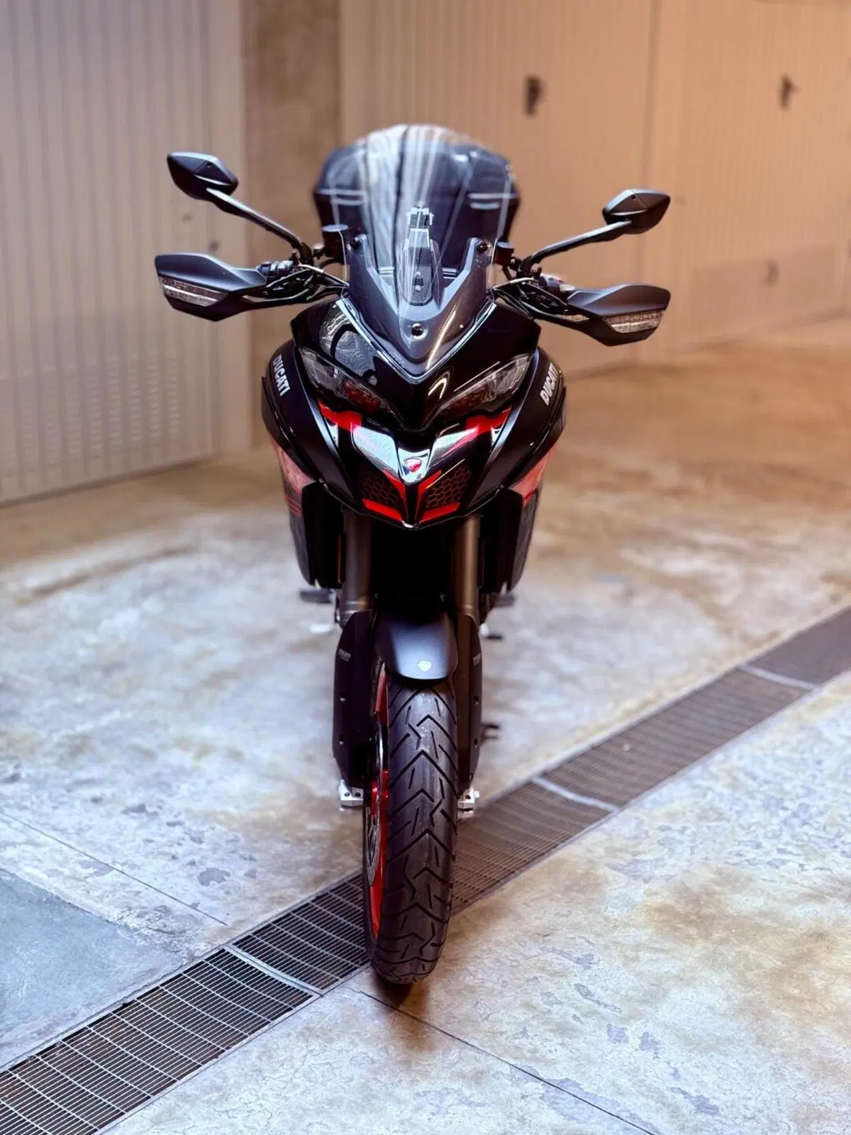 Ducati Multistrada V2 S (2022 - 24) (4)