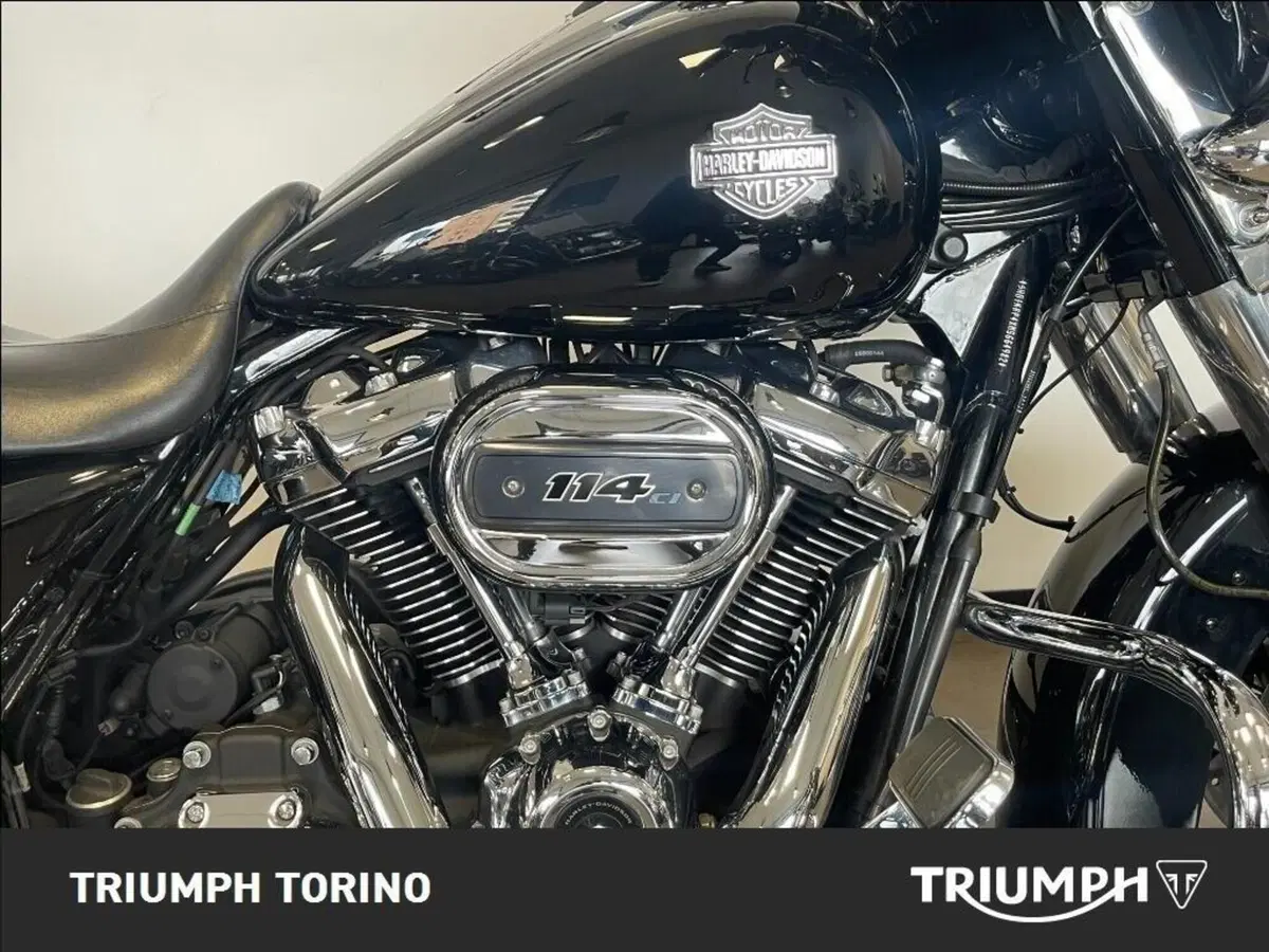 Harley-Davidson 114 Street Glide Special (2019 - 20) - FLHXS (8)
