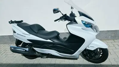 Suzuki Burgman AN 400 (2017 - 20) usata