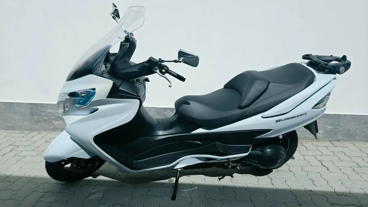 Suzuki Burgman AN 400 (2017 - 20) (4)