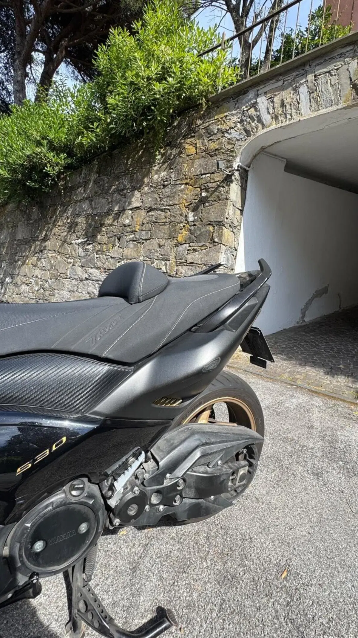 Yamaha T-Max 530 Black Max ABS (2012 - 14) (4)