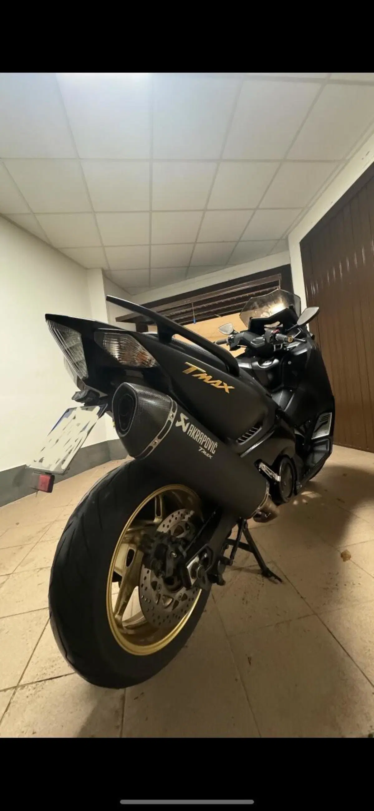 Yamaha T-Max 530 Black Max ABS (2012 - 14) (2)