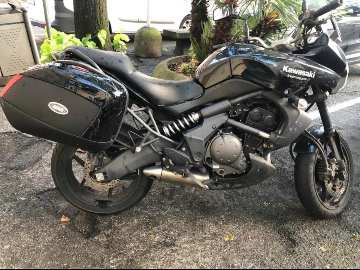 Kawasaki Versys 650 (2010 - 13)