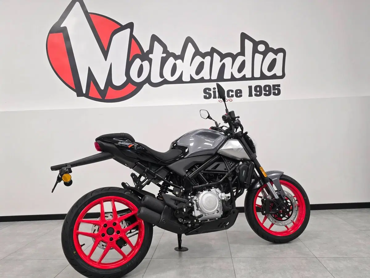 Morbidelli F125 (2025 - 26) (4)