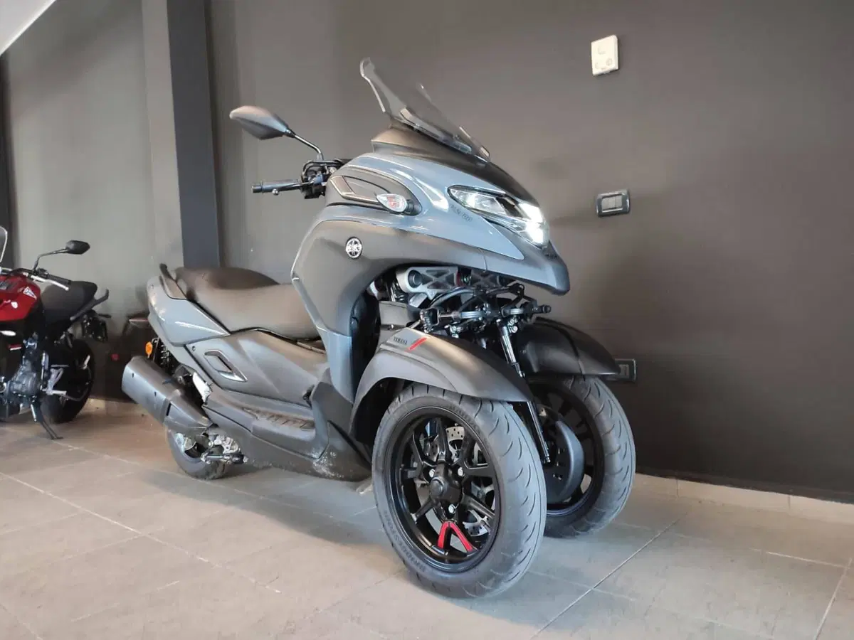 Yamaha Tricity 300 (2021 - 24) (3)