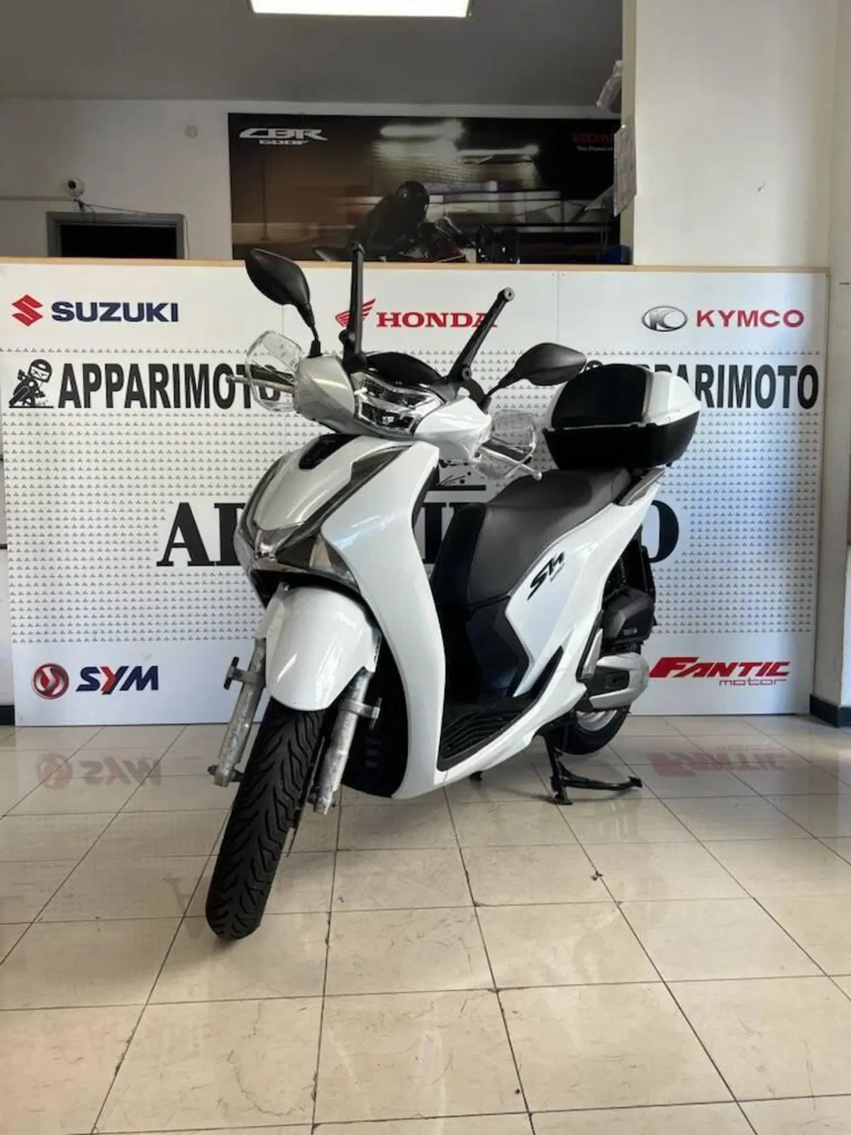 Honda SH 125i (2017 - 19) (3)