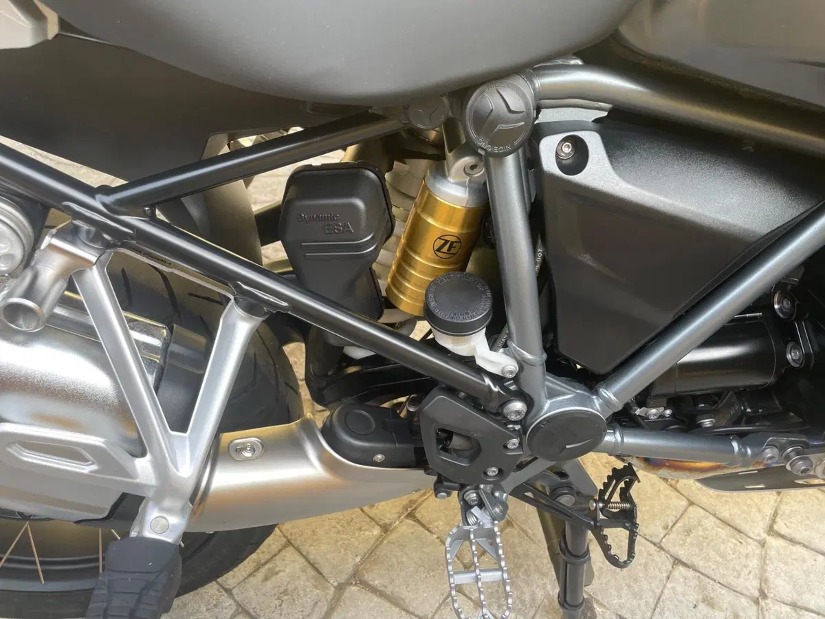 Bmw R 1250 GS Adventure (2021 - 24) (6)