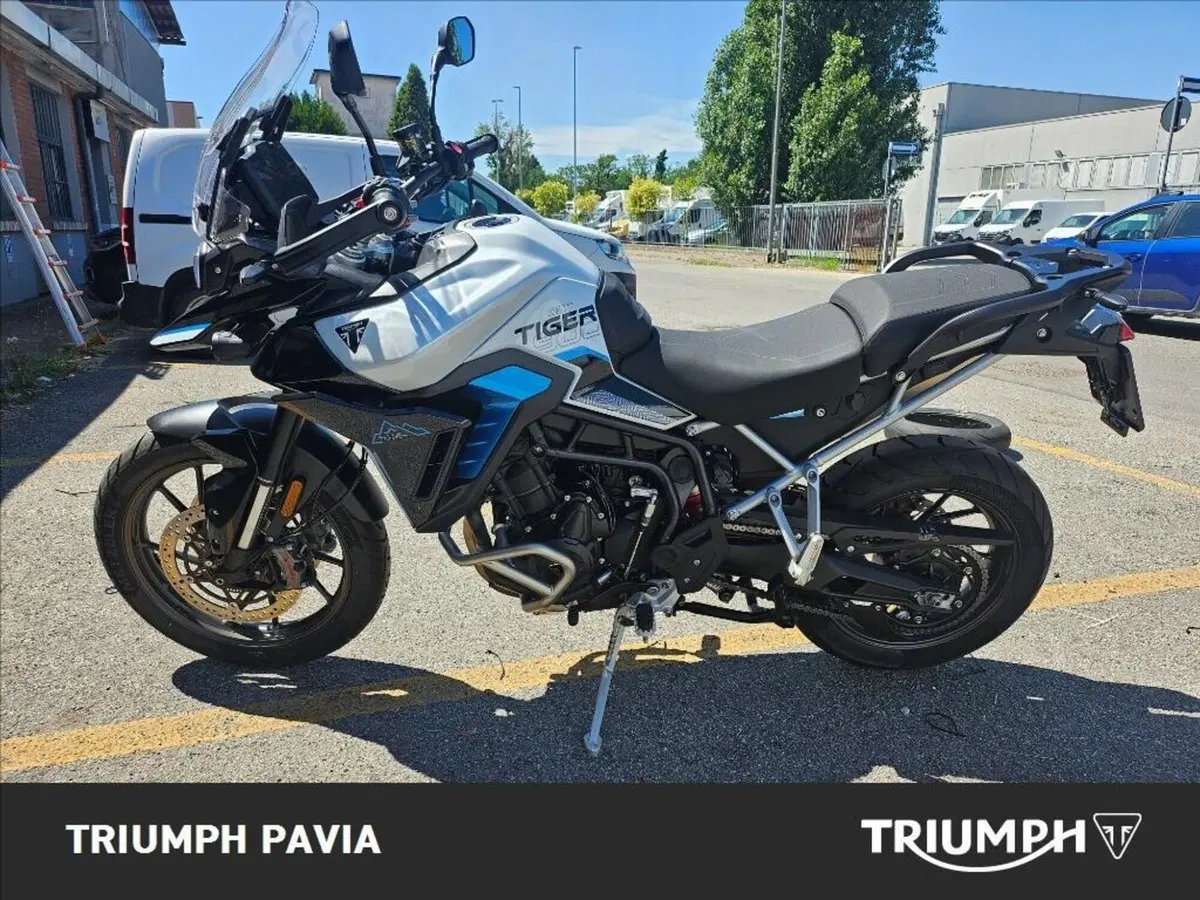 Triumph Tiger 900 Alpine Special Edition (2026)