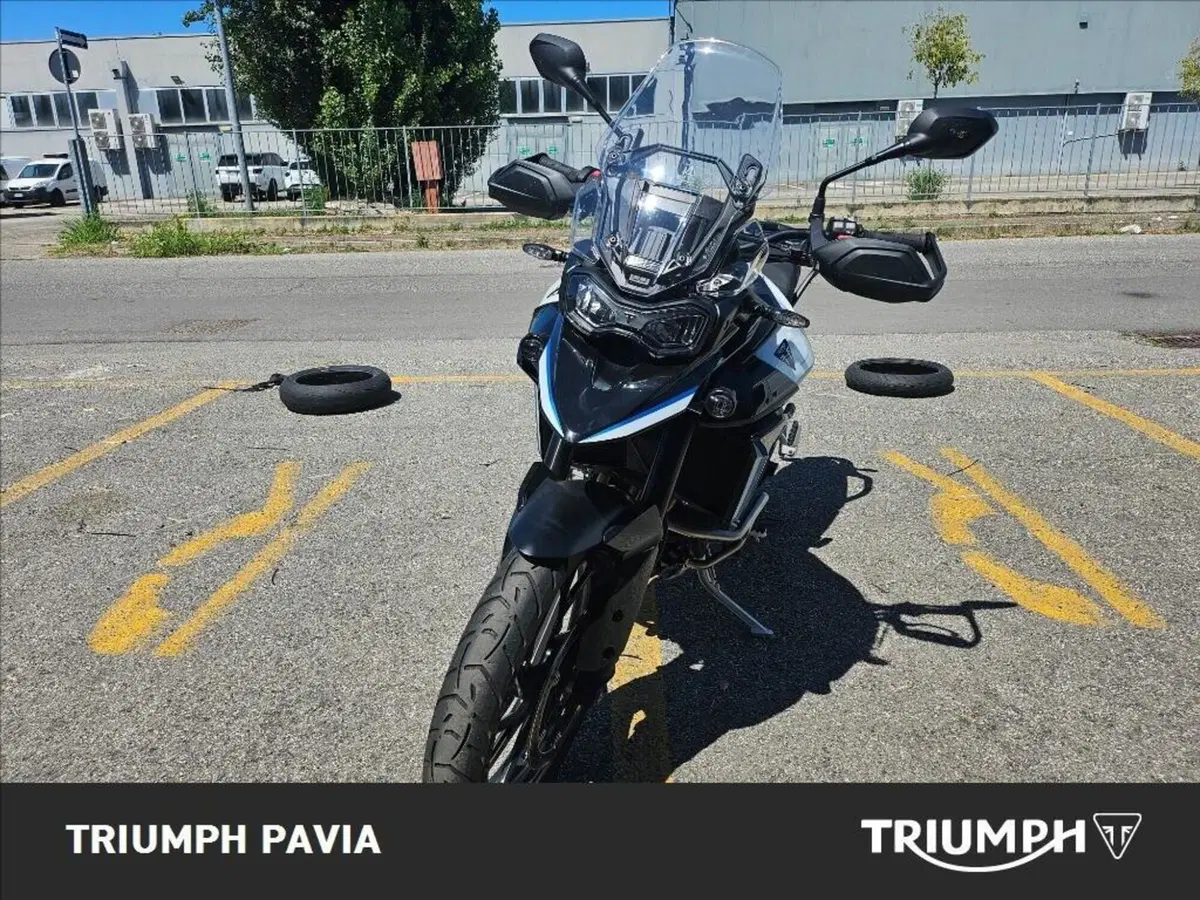 Triumph Tiger 900 Alpine Special Edition (2026) (7)