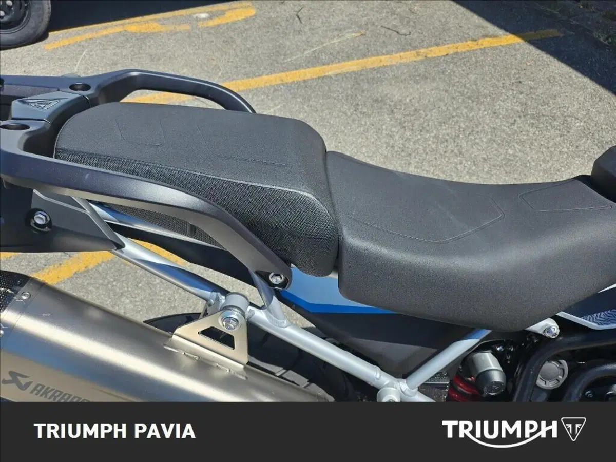 Triumph Tiger 900 Alpine Special Edition (2026) (15)