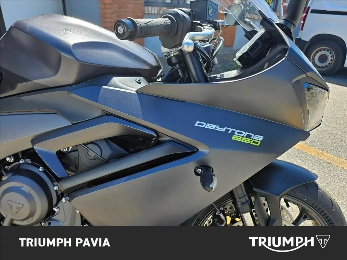 Triumph Daytona 660 (2024 - 26) (10)