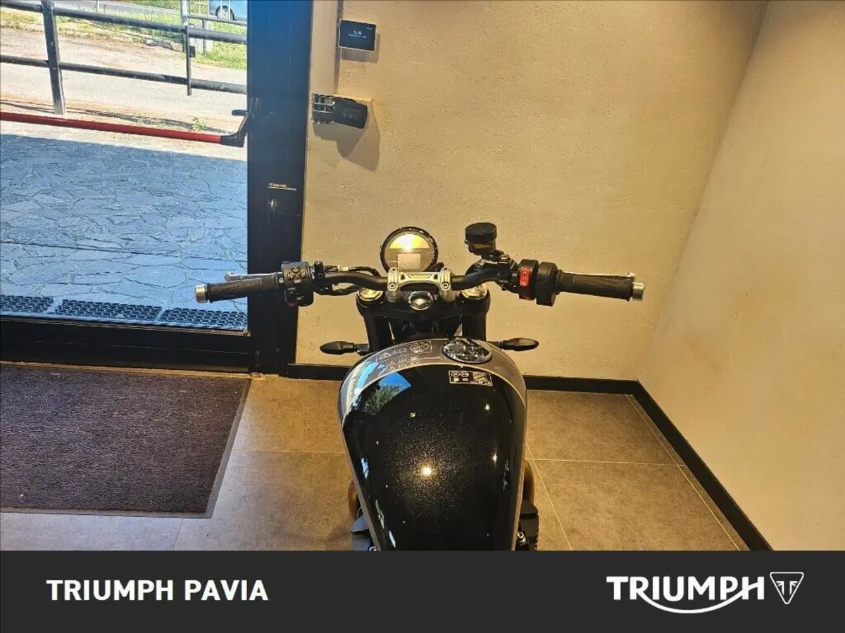 Triumph Speed Twin 900 (2025 - 26) (4)
