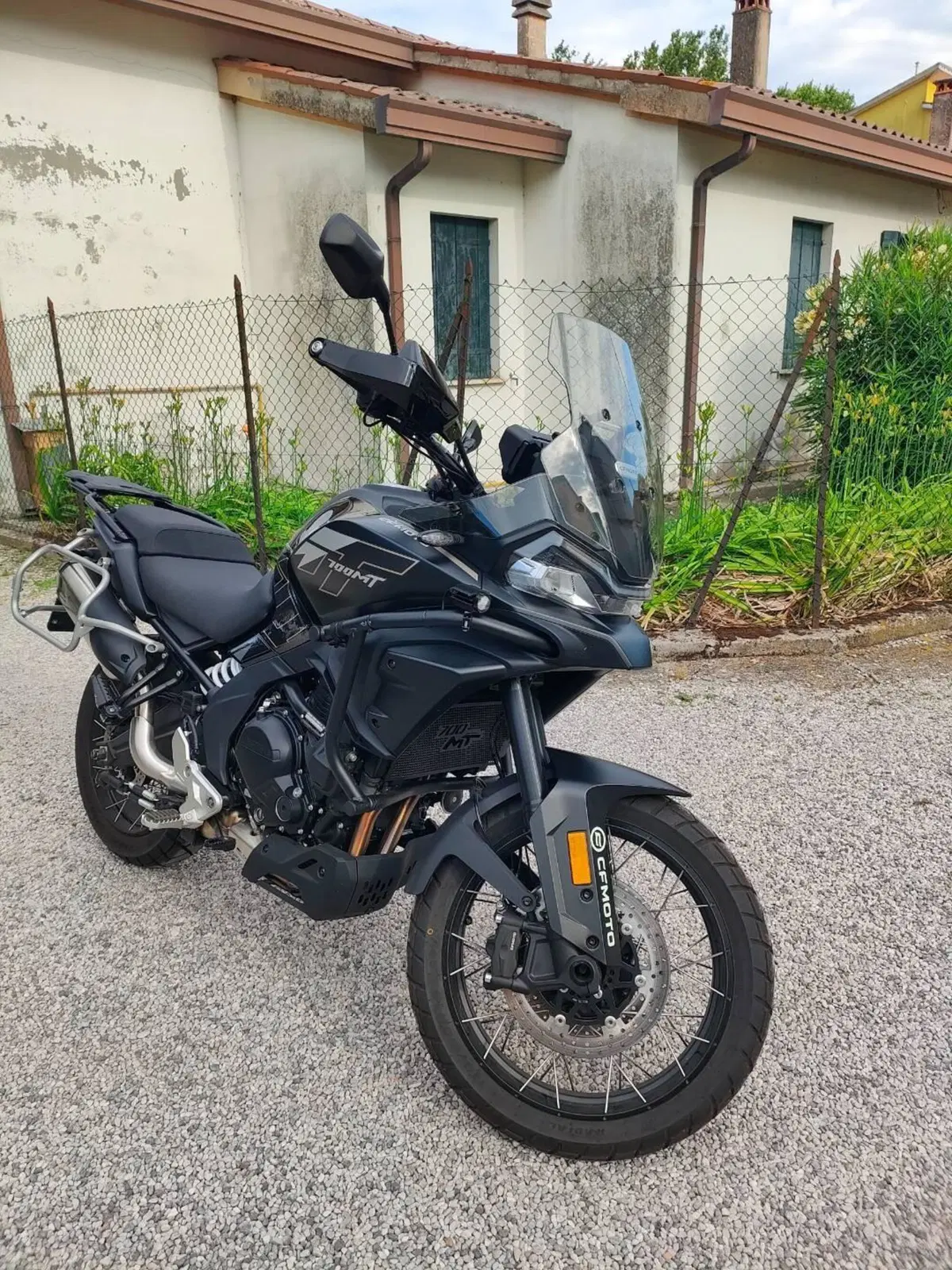 CFMOTO 700MT Adventure (2025 - 26) (4)
