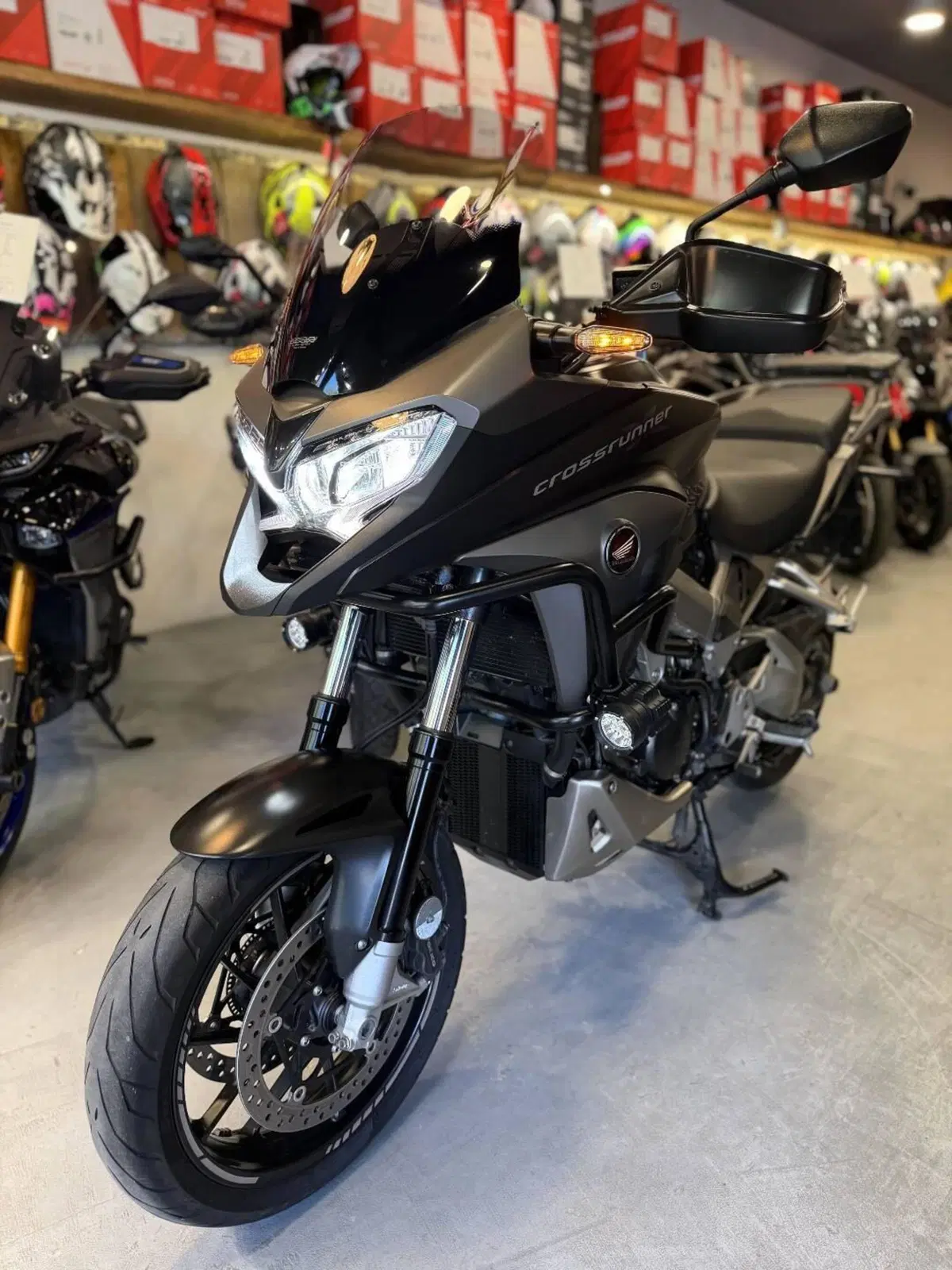 Honda Crossrunner Travel Edition ABS (2015 - 18) (3)