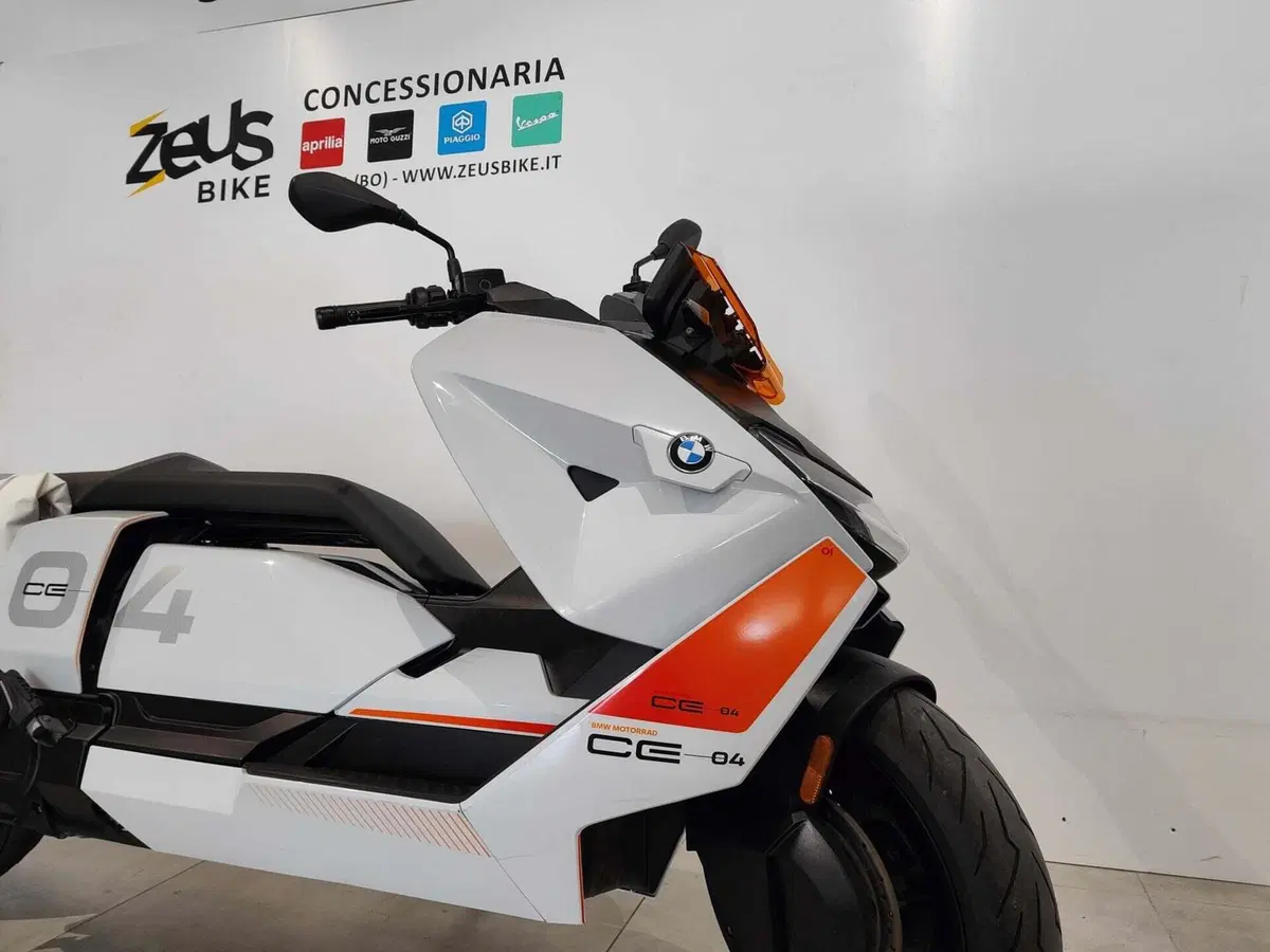 Bmw CE 04 (2021 - 25) (2)
