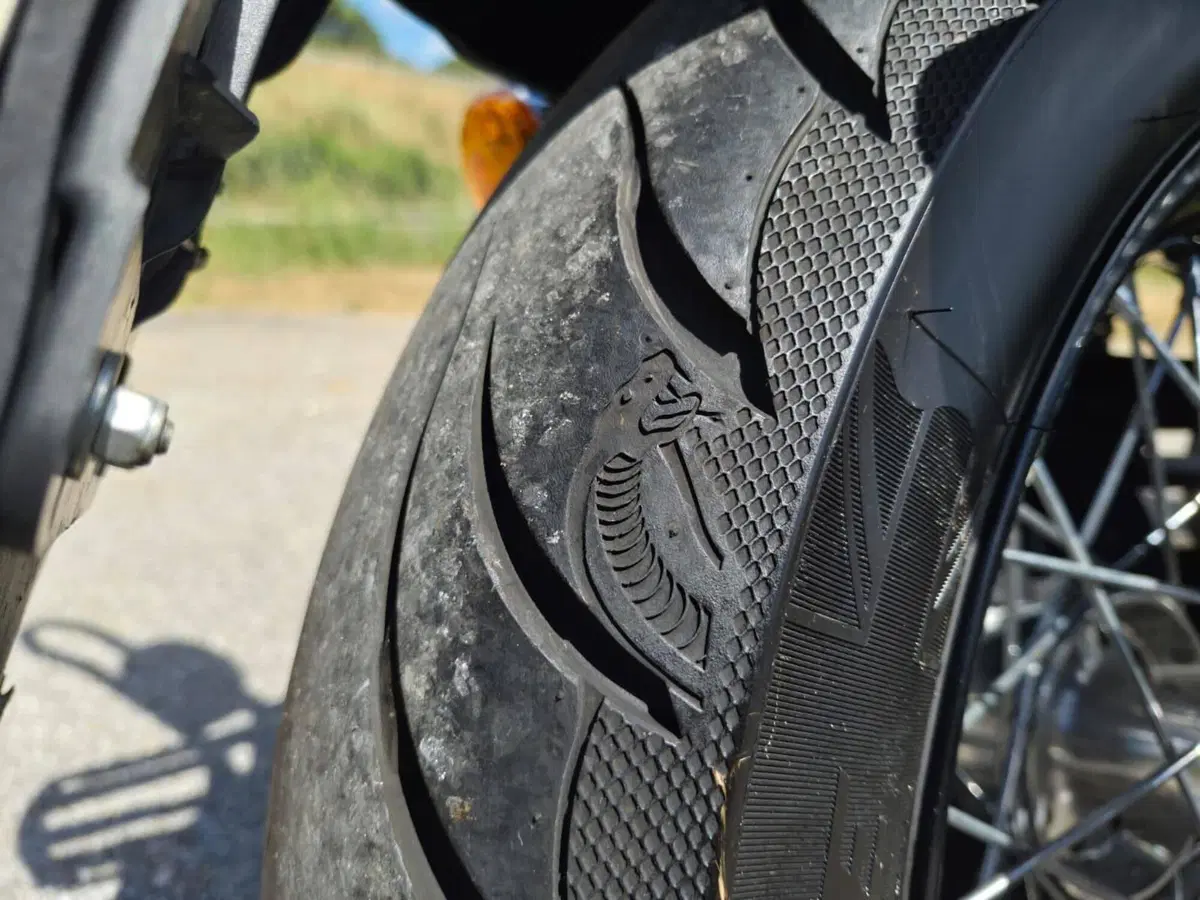 Harley-Davidson 1690 Street Bob Special (2015 - 16) - FXDB (7)