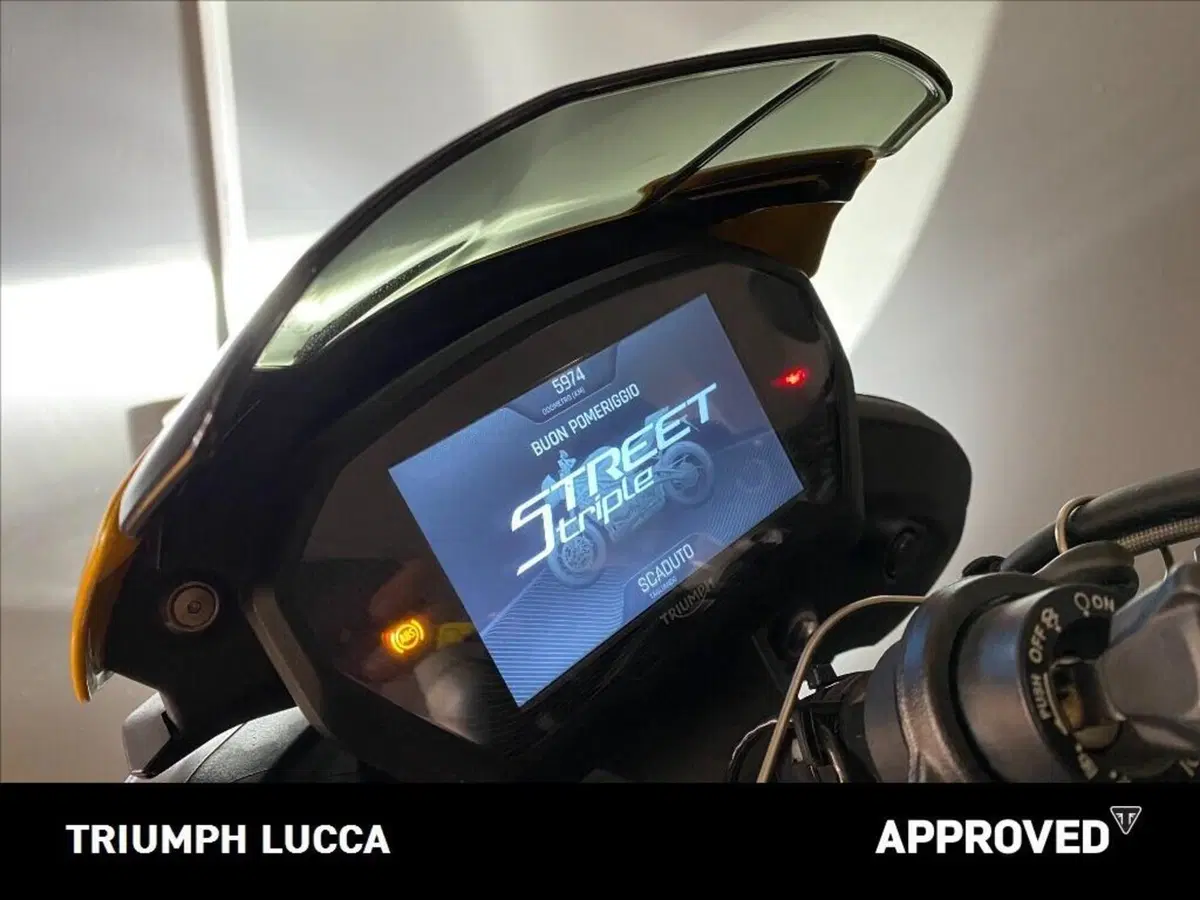 Triumph Street Triple 765 RS (2023 - 26) (8)