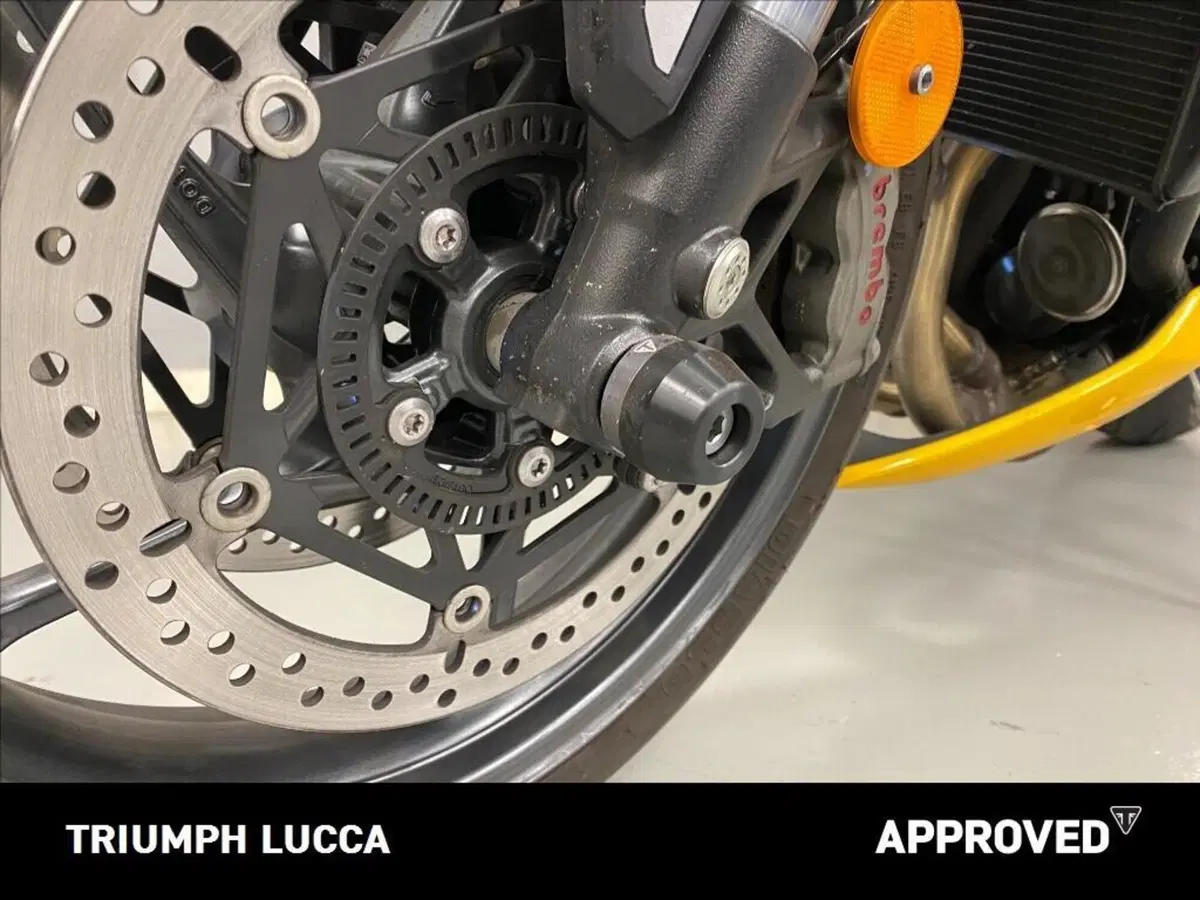 Triumph Street Triple 765 RS (2023 - 26) (12)