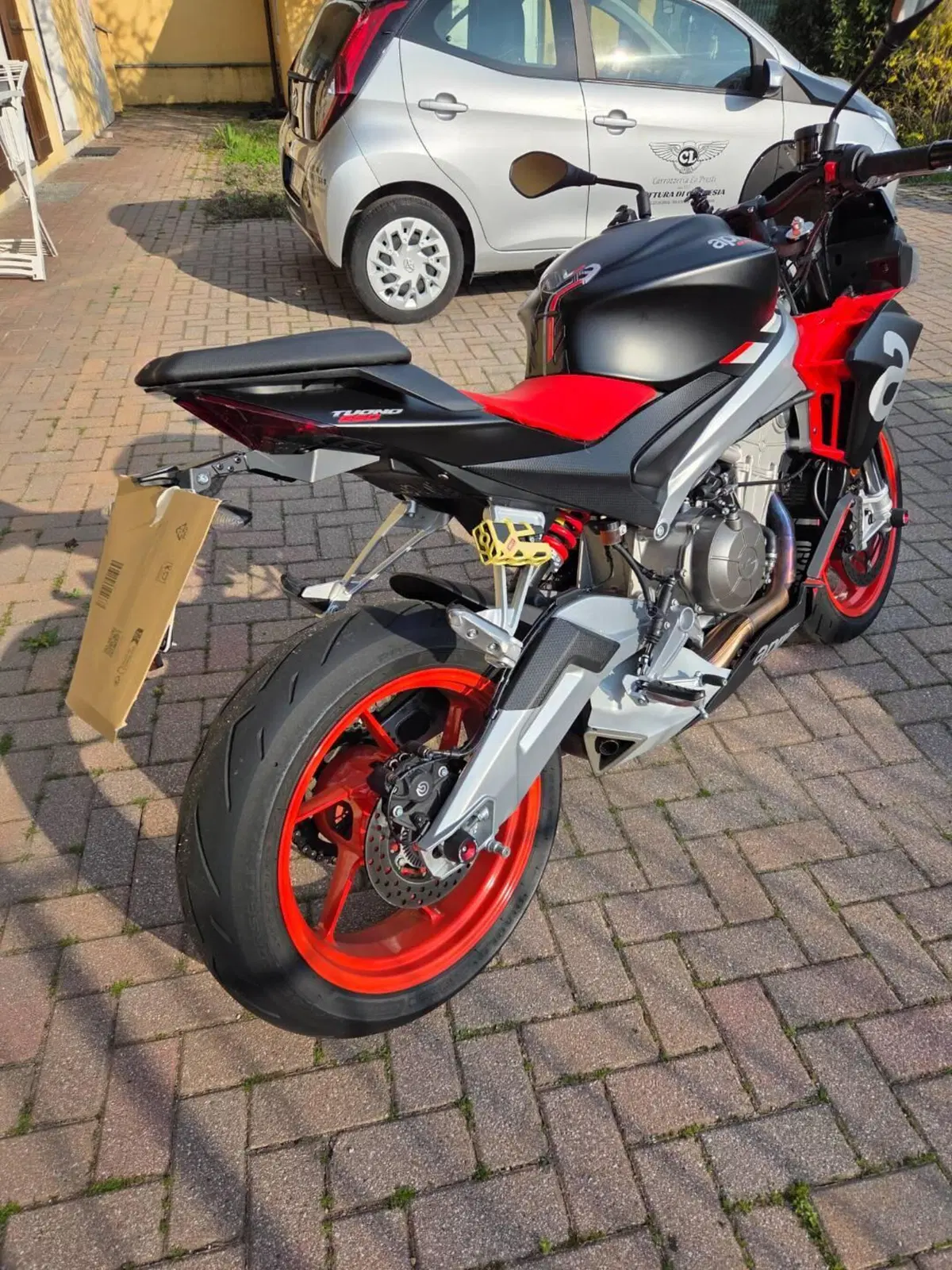 Aprilia Tuono 660 (2021 - 25)