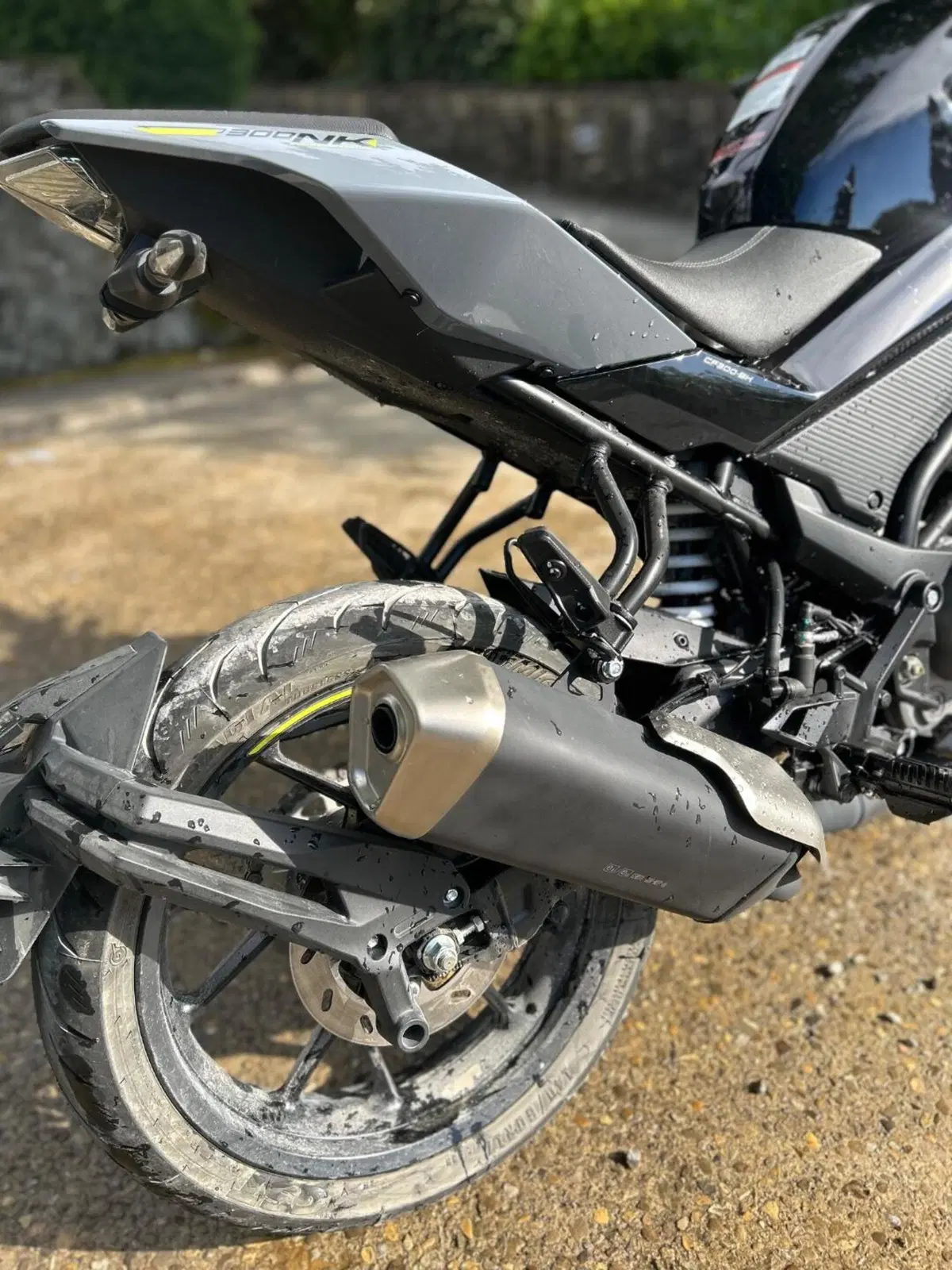 CFMOTO 300NK (2021 - 26) (4)