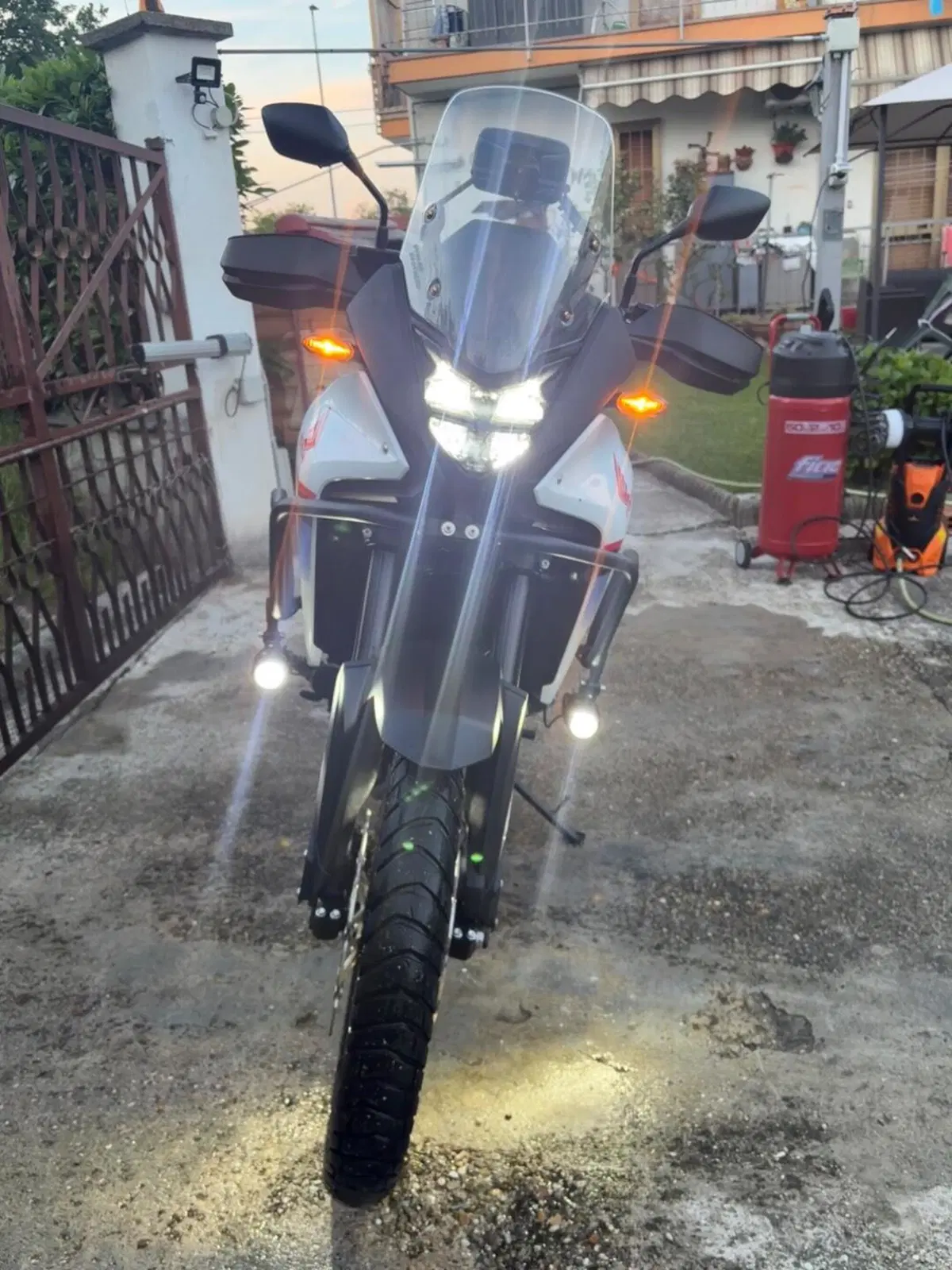 Honda Transalp XL750 (2023 - 24) (3)