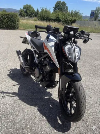 KTM 390 Duke (2021 - 23) usata