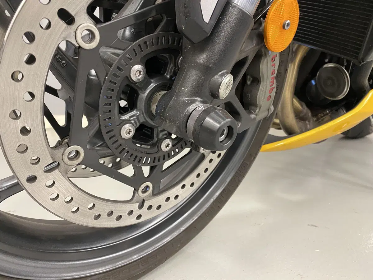 Triumph Street Triple 765 RS (2023 - 26) (8)