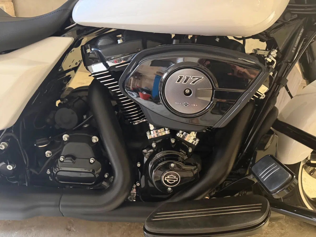 Harley-Davidson Street Glide (2024 - 26) (6)