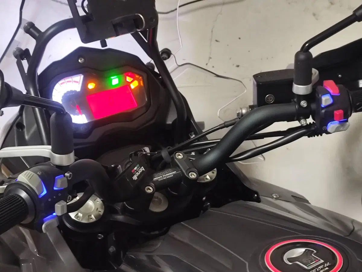 Benelli TRK 502 (2021 - 25) (4)