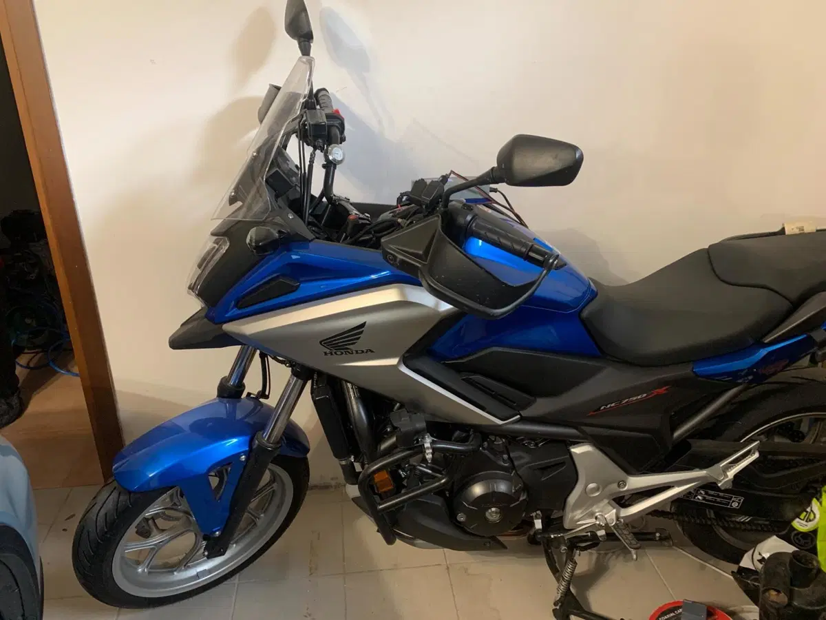 Honda NC 750 X ABS (2016 -17) (2)