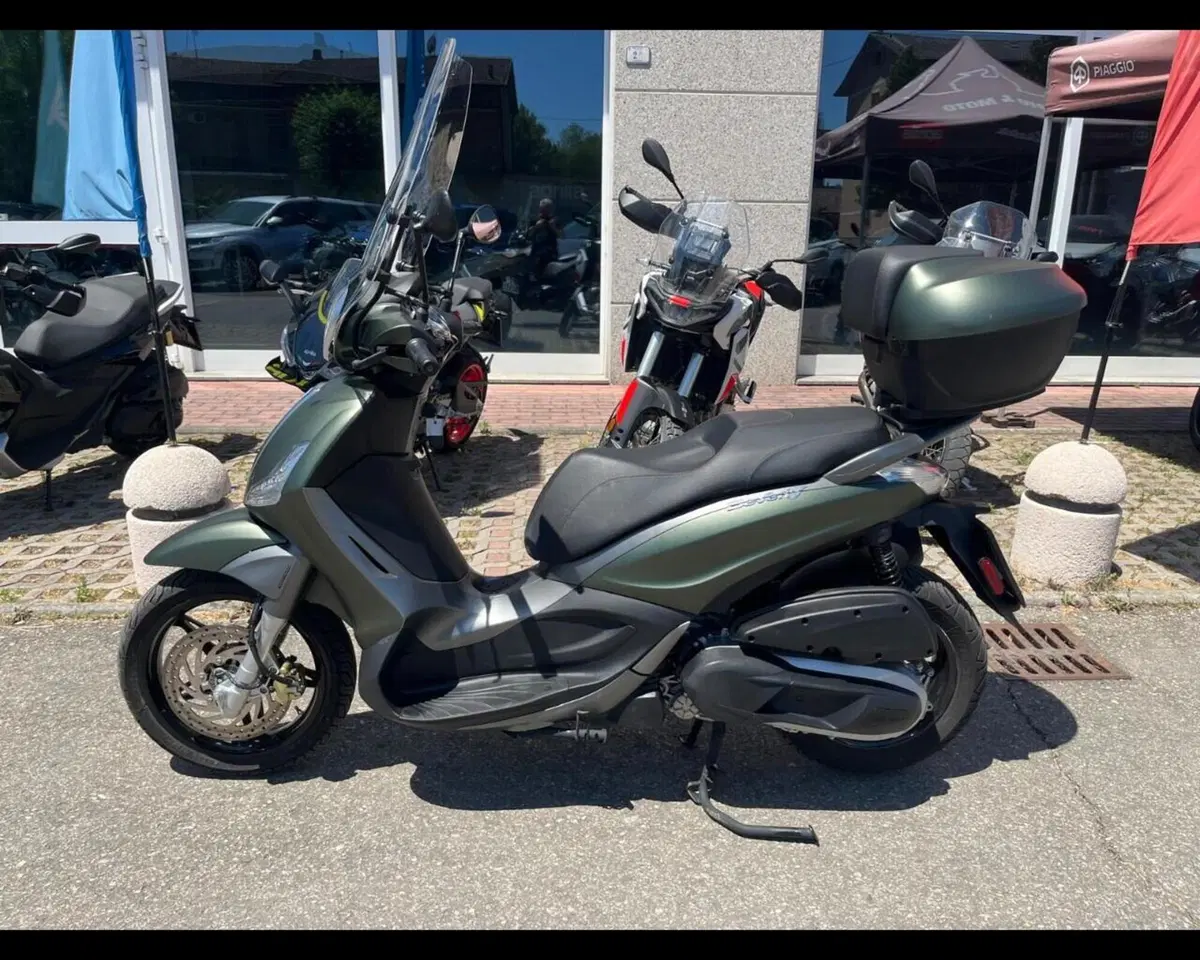 Piaggio Beverly 350 SportTouring ie ABS (2011 - 17) (8)