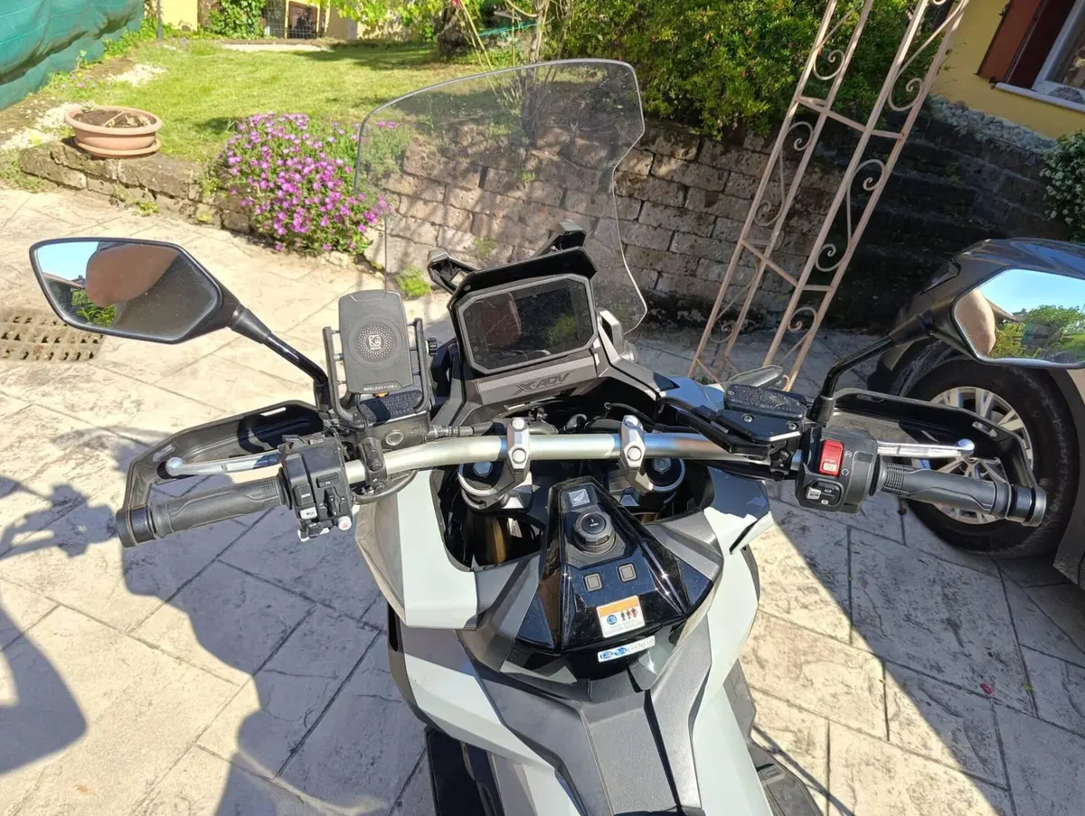 Honda X-ADV 750 DCT (2021 - 24) (2)