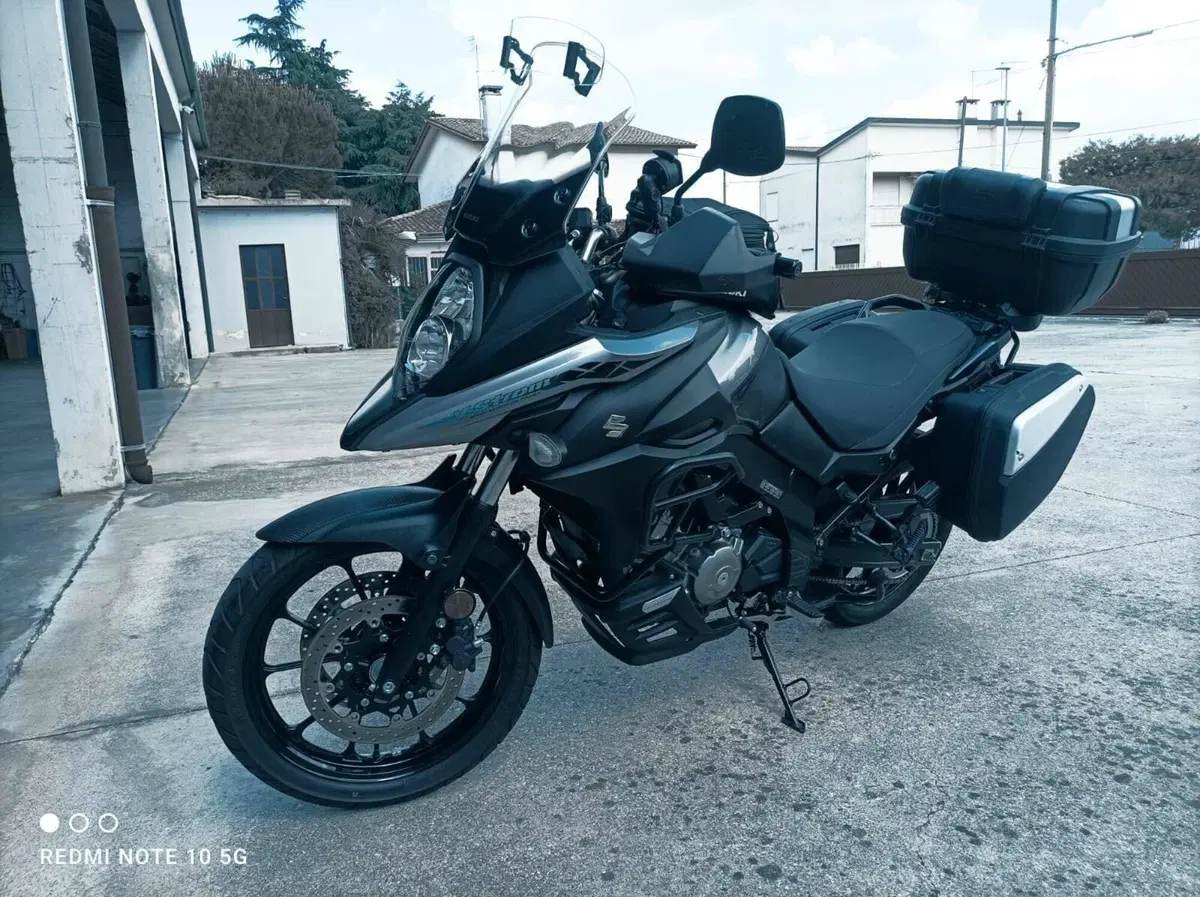 Suzuki V-Strom 650 (2021 - 25) (2)