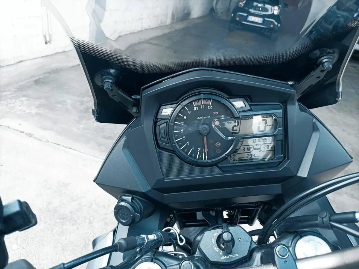 Suzuki V-Strom 650 (2021 - 25) (5)