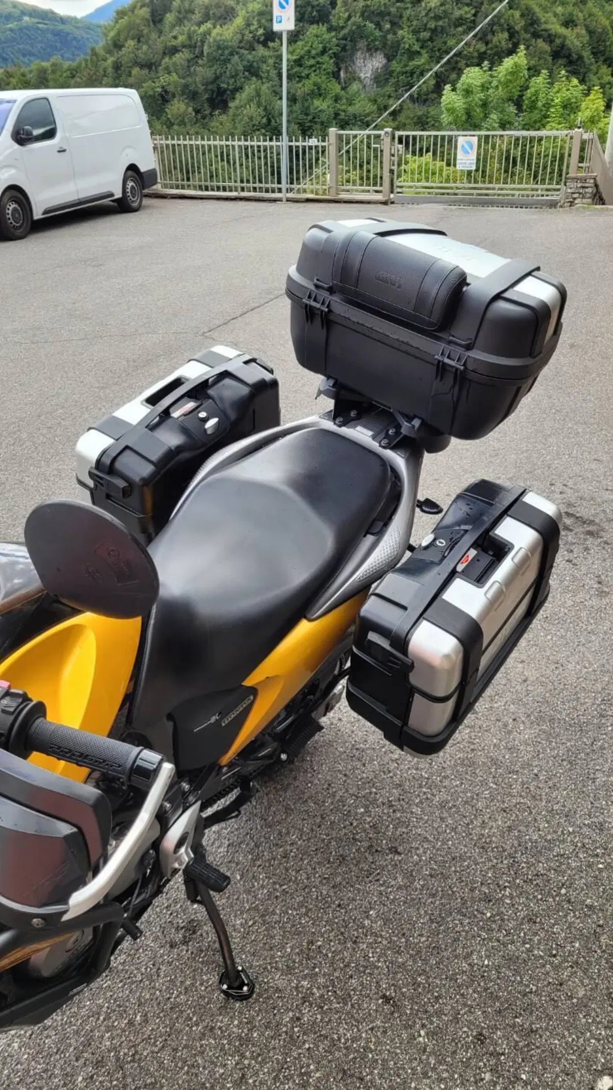 Honda Transalp XL 700 V (2007 - 2013) (2)