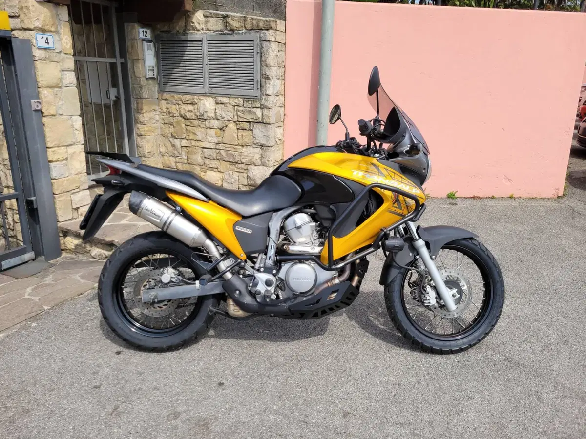 Honda Transalp XL 700 V (2007 - 2013) (4)