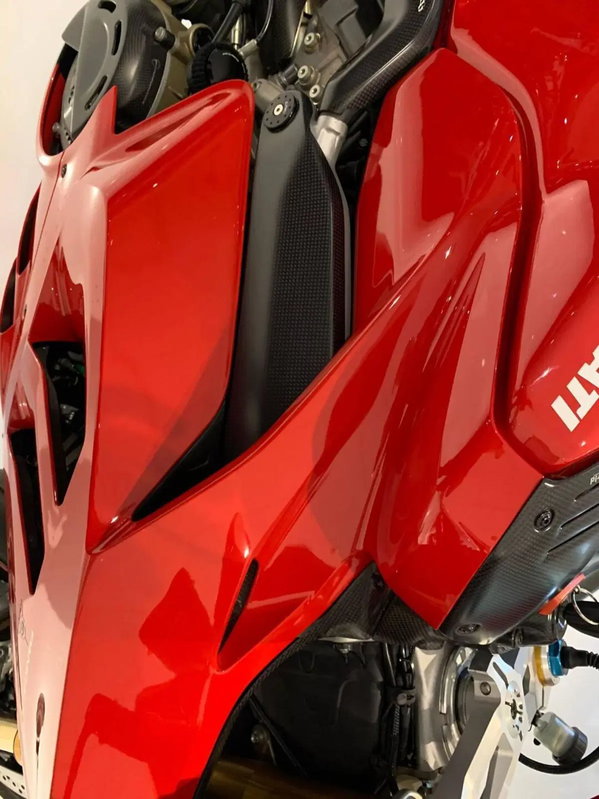 Ducati Panigale V4 S 1100 (2018 - 19) (8)