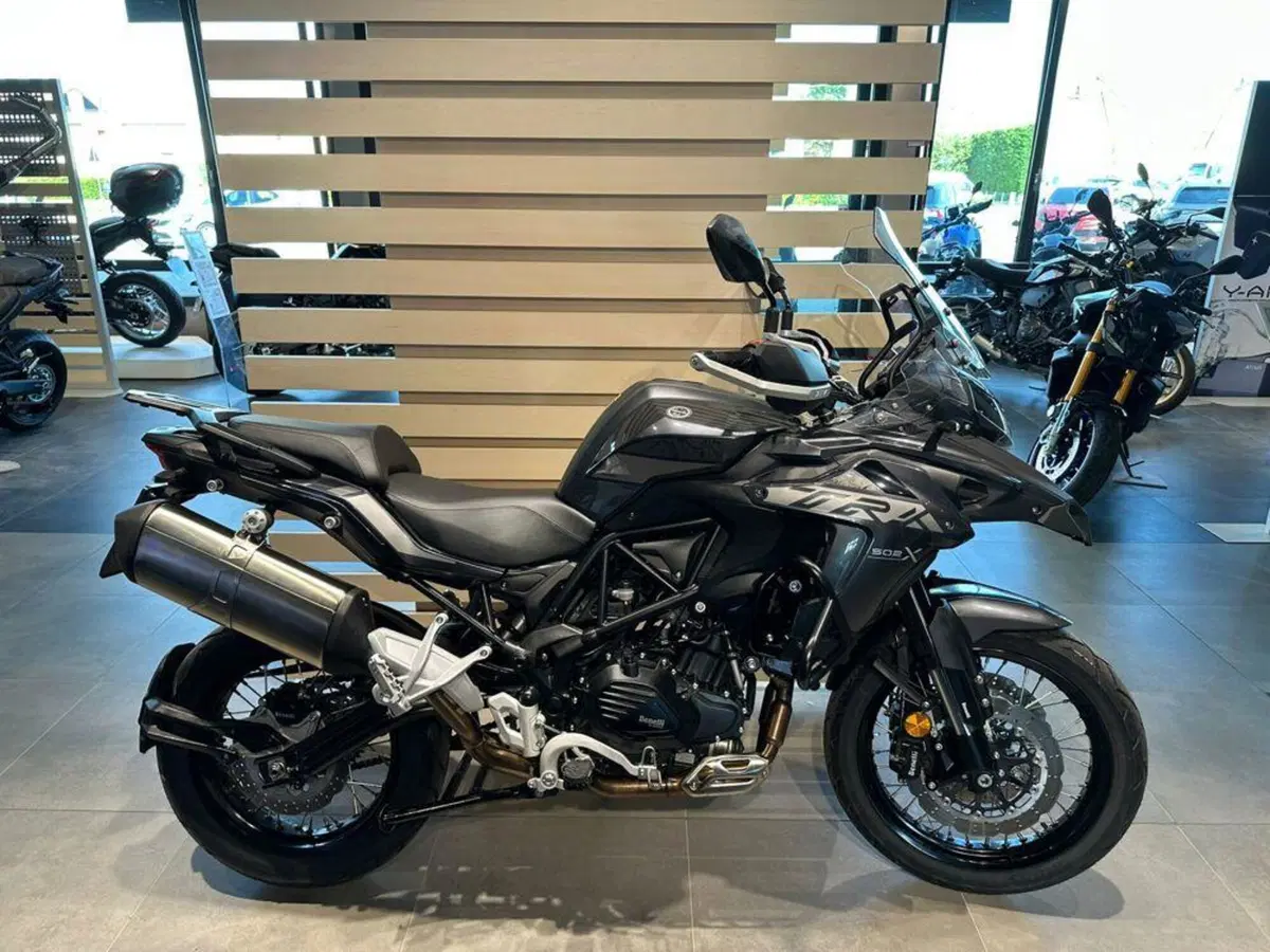 Benelli TRK 502X (2021 - 26) (2)